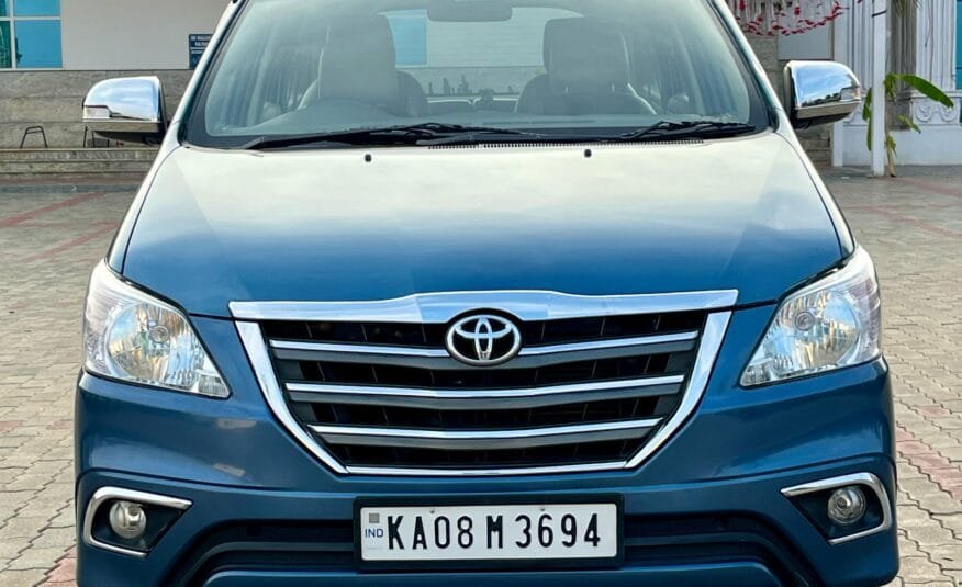 Well Maintained Toyota Innova 2.5 Z Diesel – 2014