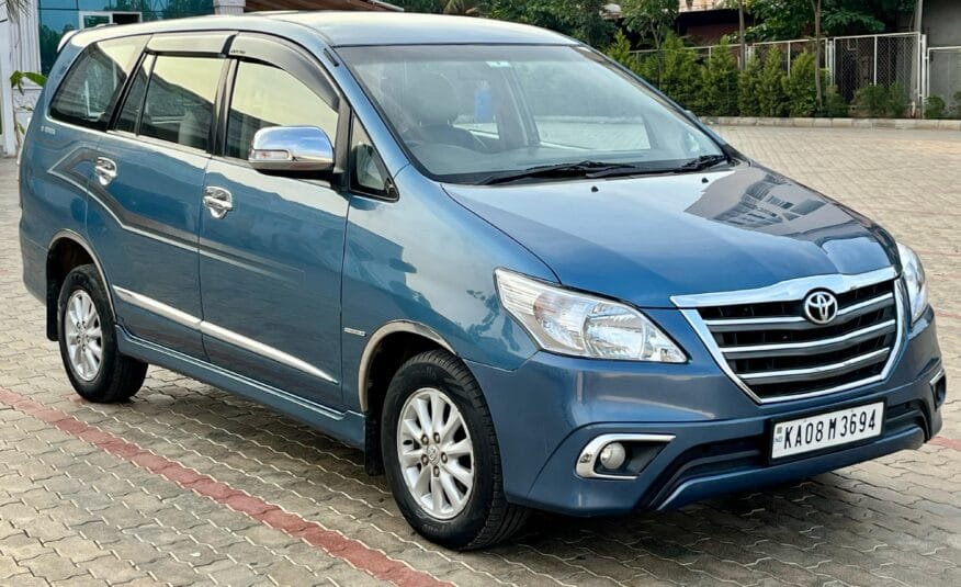 Well Maintained Toyota Innova 2.5 Z Diesel – 2014
