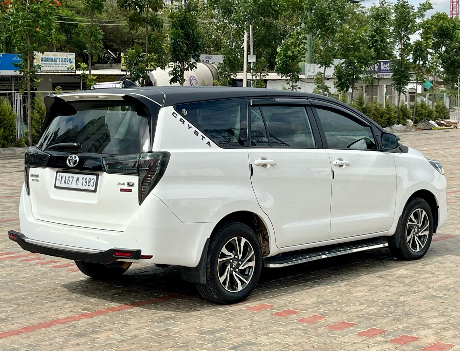 Toyota Innova 2.4 G MT 2024 – Limited Edition