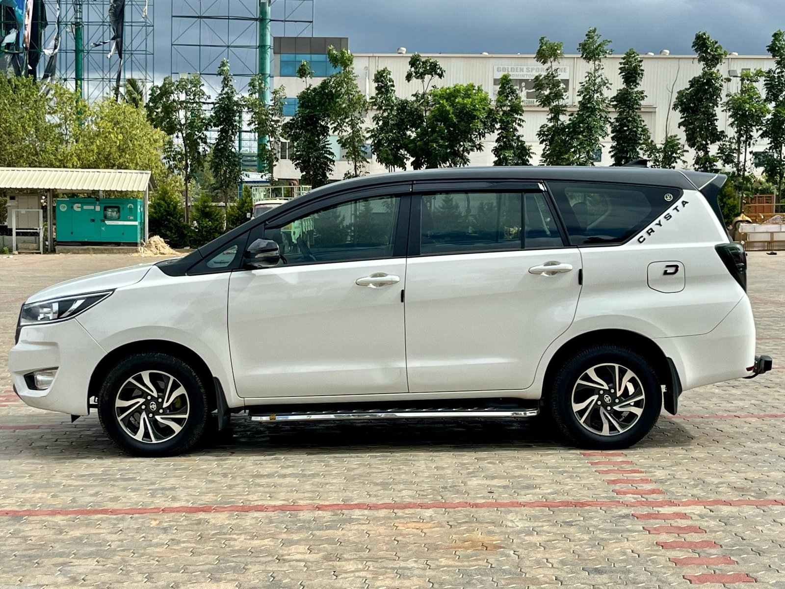 Toyota Innova 2.4 G MT 2024 – Limited Edition