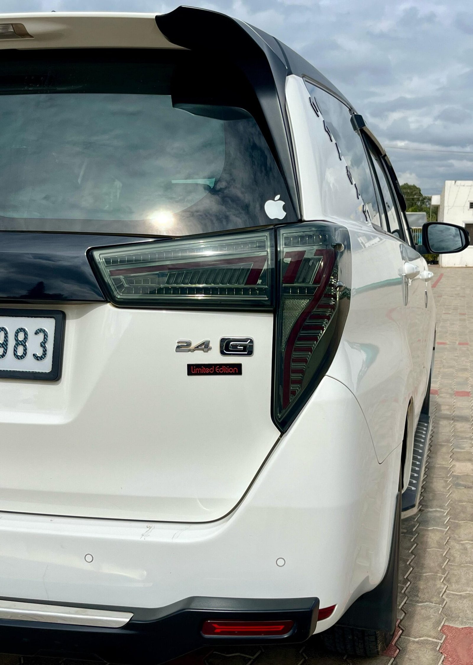 Toyota Innova 2.4 G MT 2024 – Limited Edition