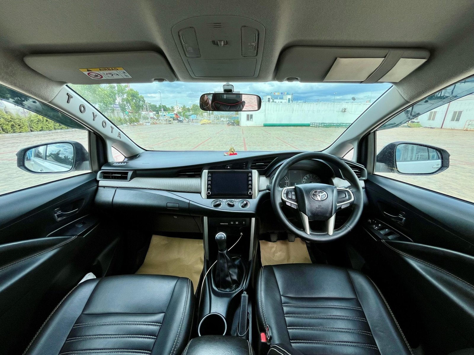 Toyota Innova 2.4 G MT 2024 – Limited Edition