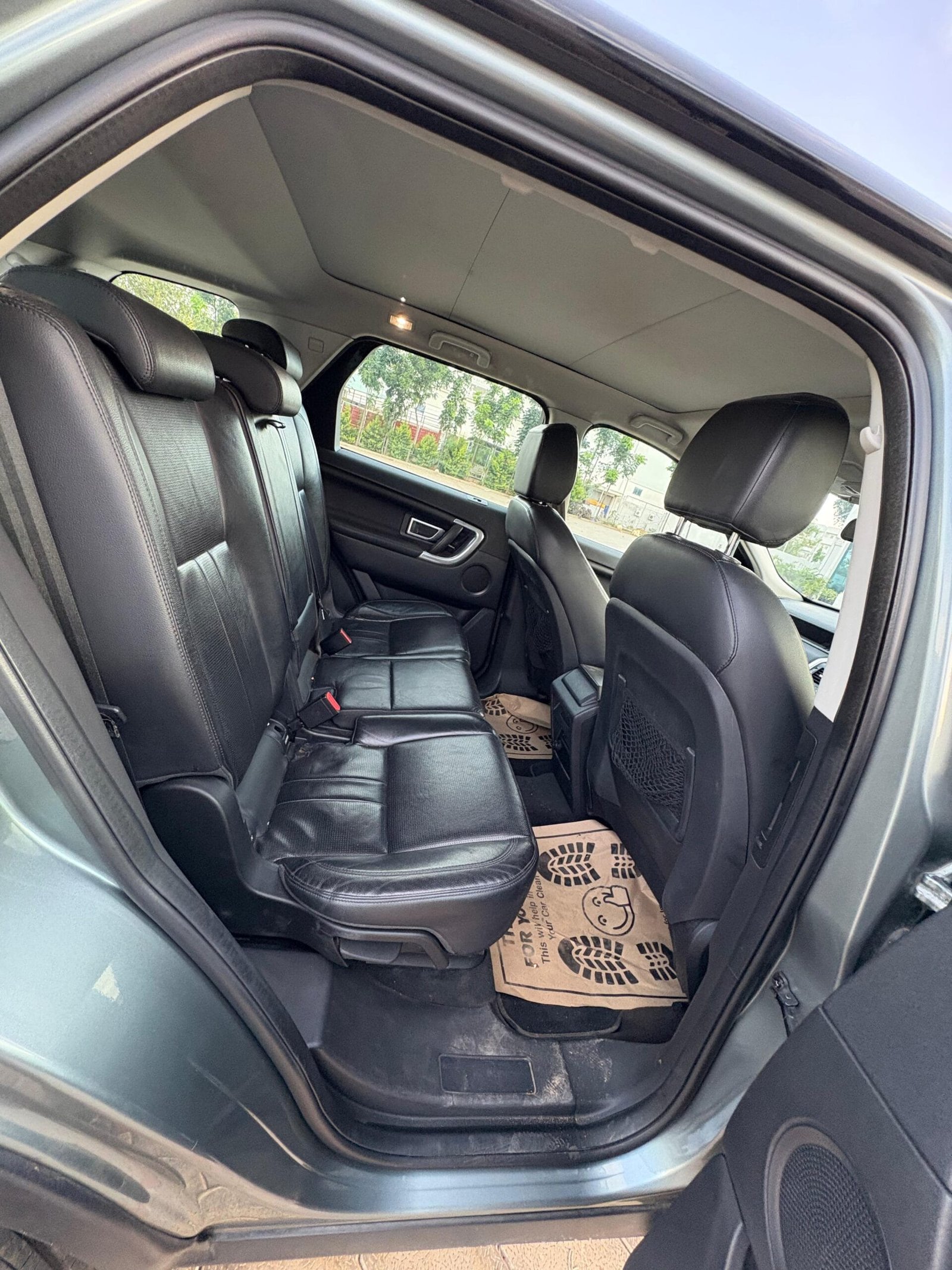 Land Rover Discovery Sport 2.0 – Best Luxury Car