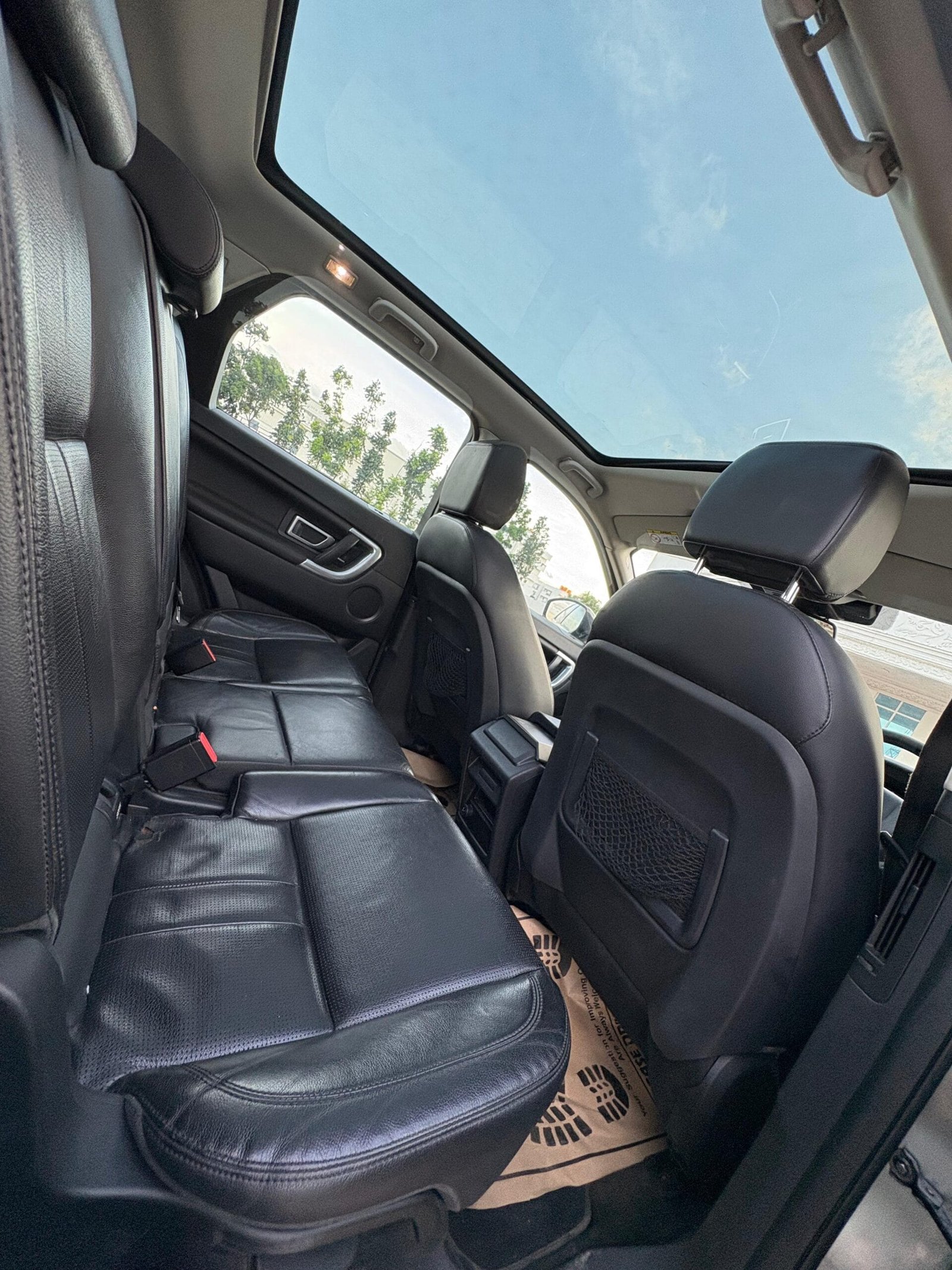 Land Rover Discovery Sport 2.0 – Best Luxury Car