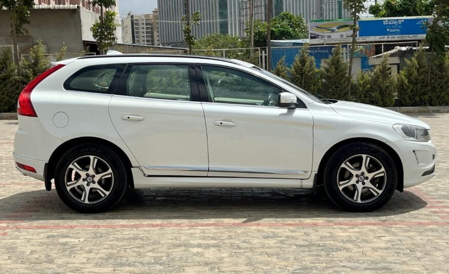 Volvo XC60 D5 AWD 2015 – Top Model