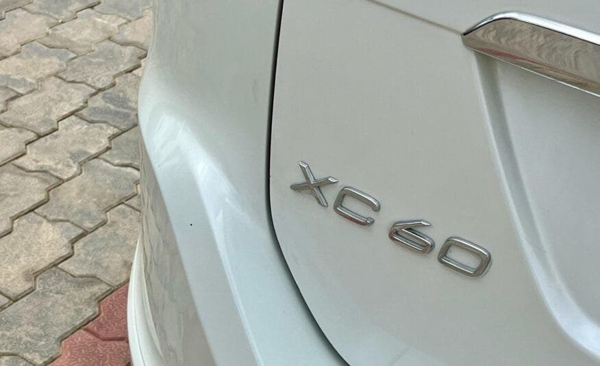 Volvo XC60 D5 AWD 2015 – Top Model