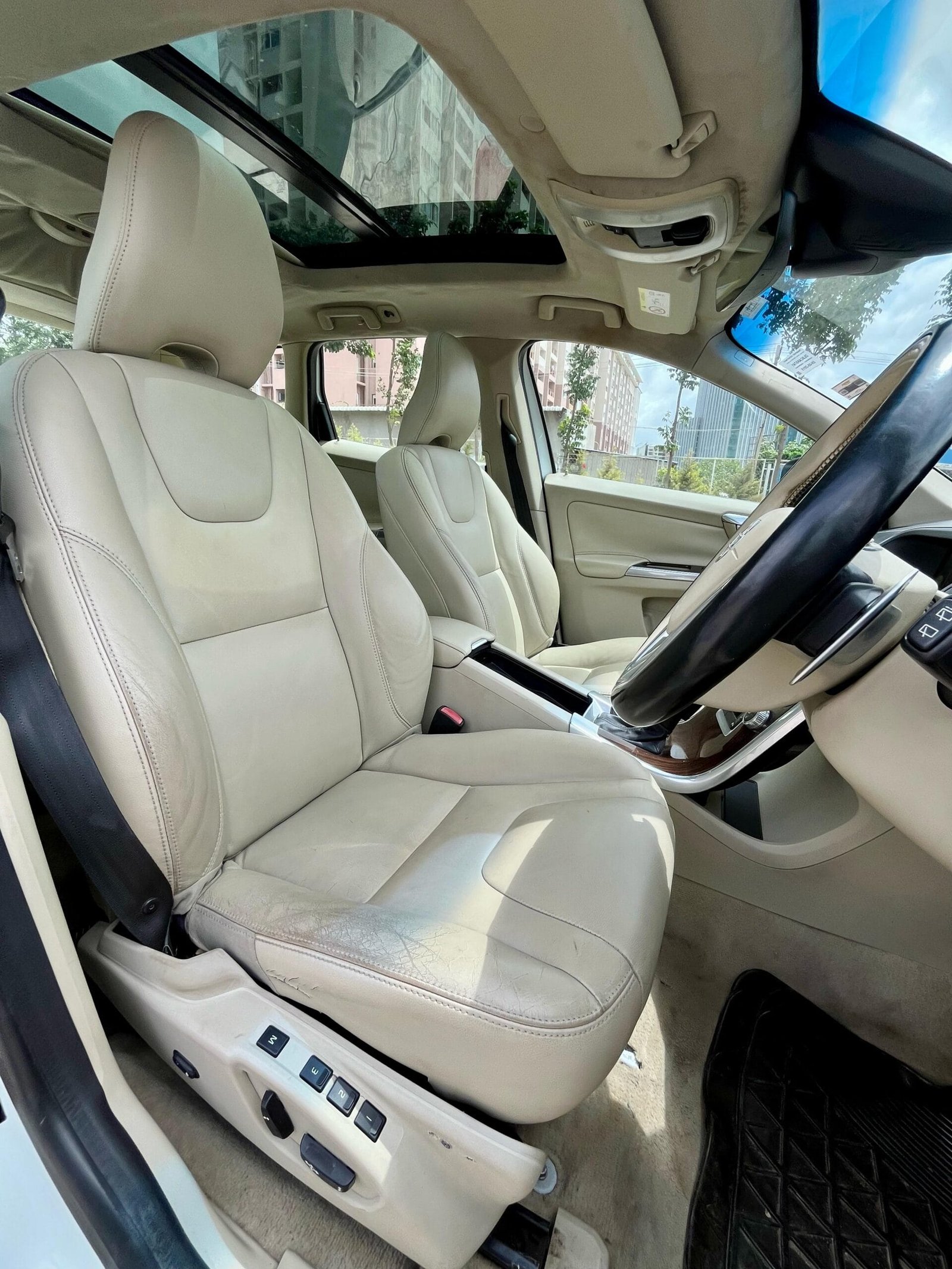 Volvo XC60 D5 AWD 2015 – Top Model