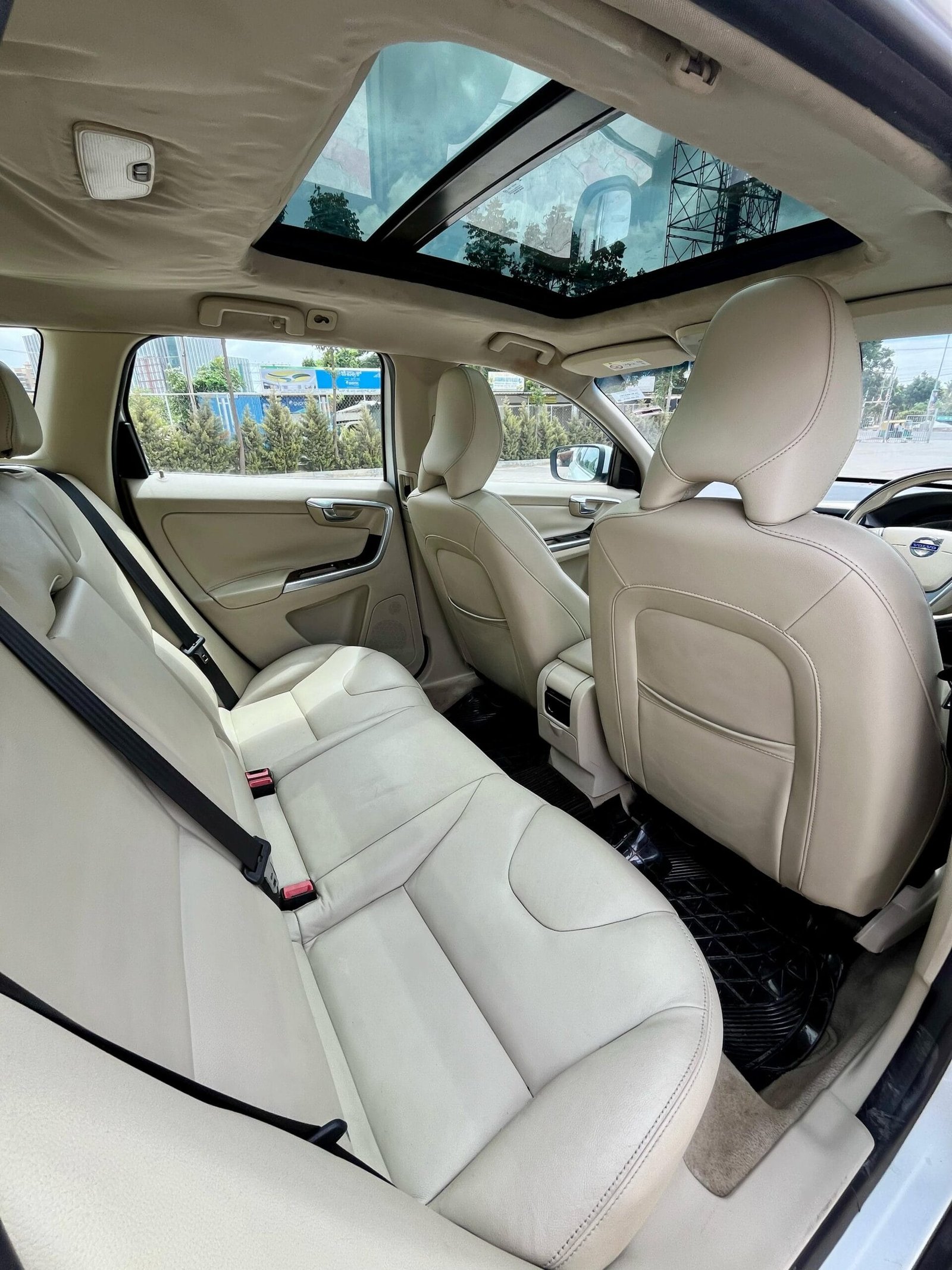 Volvo XC60 D5 AWD 2015 – Top Model