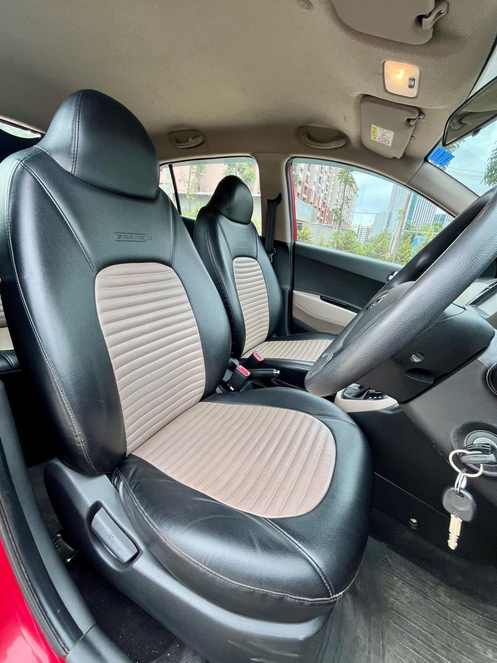 Hyundai Grand i10 Sportz (O) AT