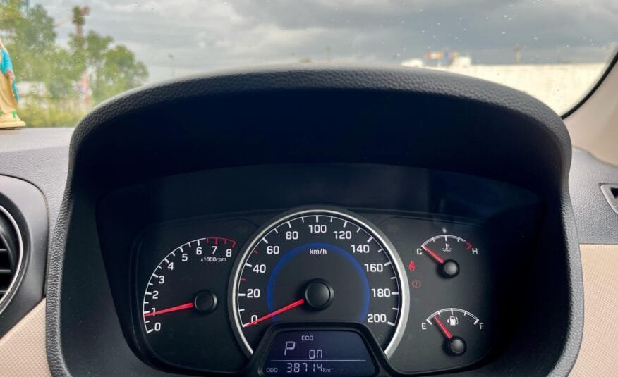 Hyundai Grand i10 Sportz (O) AT