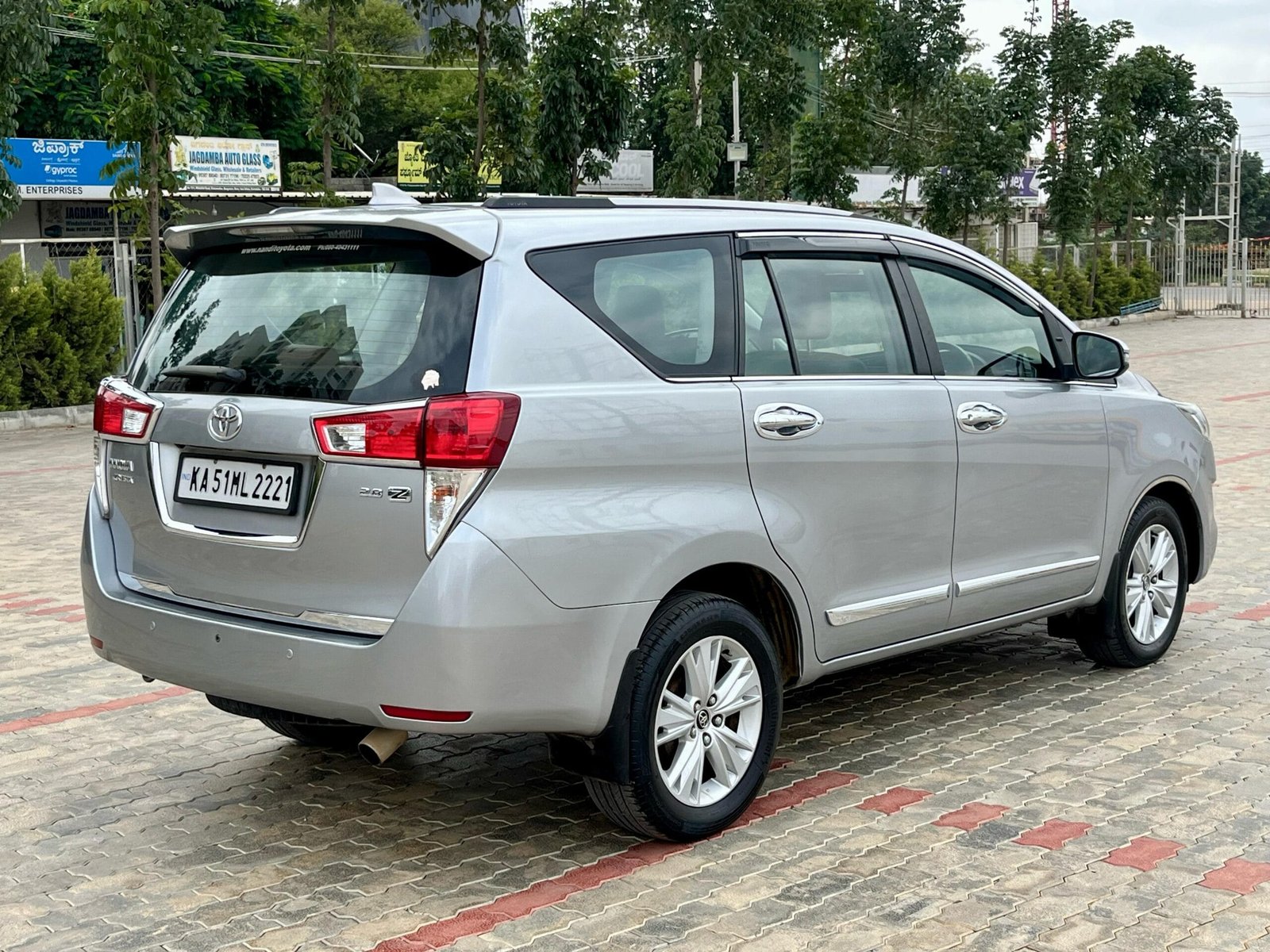 Toyota Innova Crysta 2.8 Z Automatic 2017