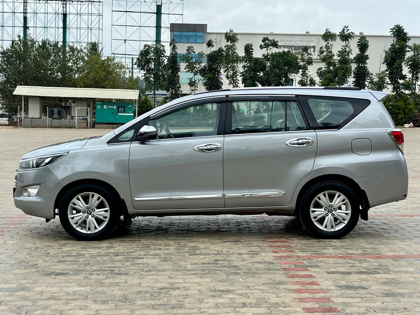 Toyota Innova Crysta 2.8 Z Automatic 2017