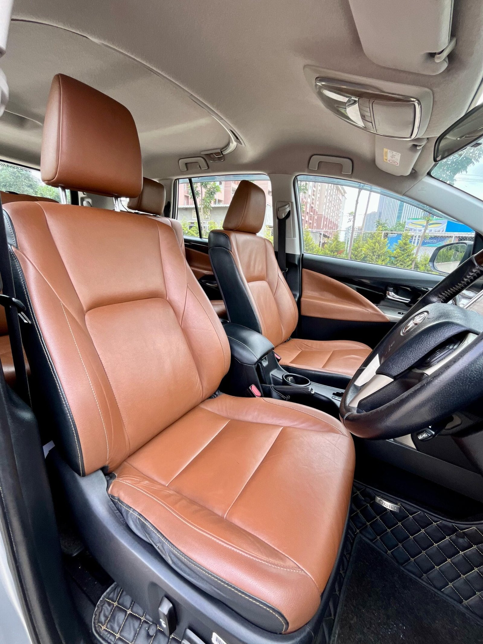 Toyota Innova Crysta 2.8 Z Automatic 2017