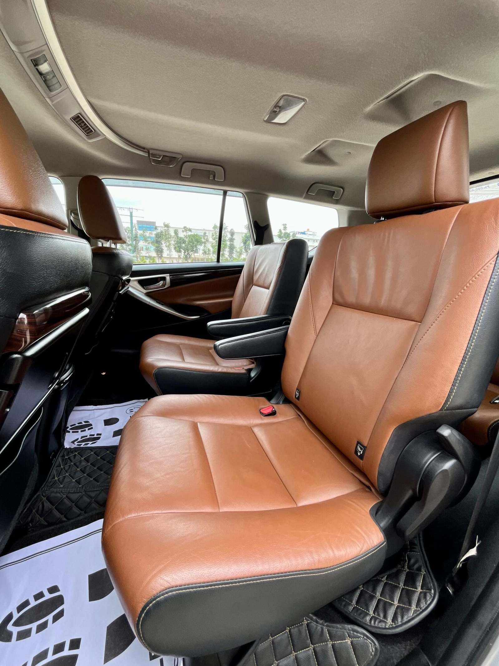 Toyota Innova Crysta 2.8 Z Automatic 2017