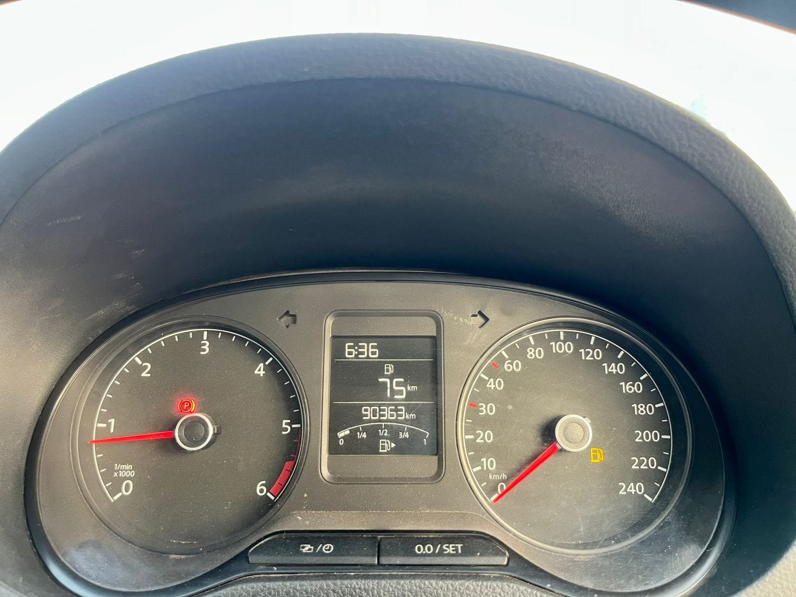 Volkswagen Polo 1.5 TDI Highline 2015 for Sale