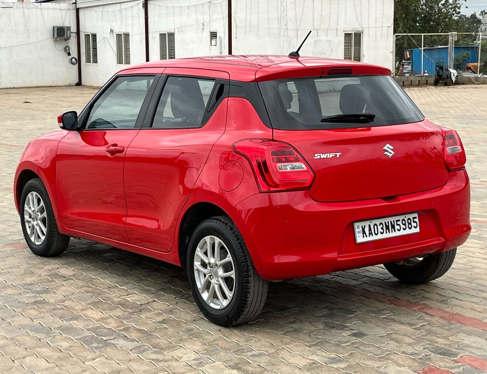 Maruti Suzuki Swift ZXI 2022