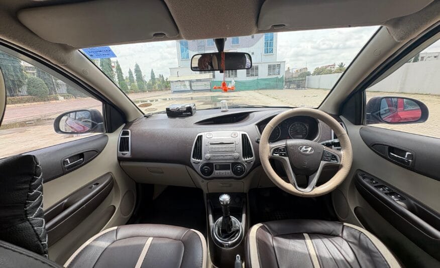 Hyundai i20 Sportz 1.2 2011