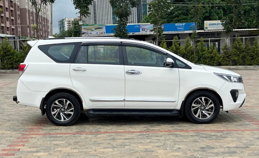 Toyota Innova Crysta 2.4 G Automatic 2021 for Sale