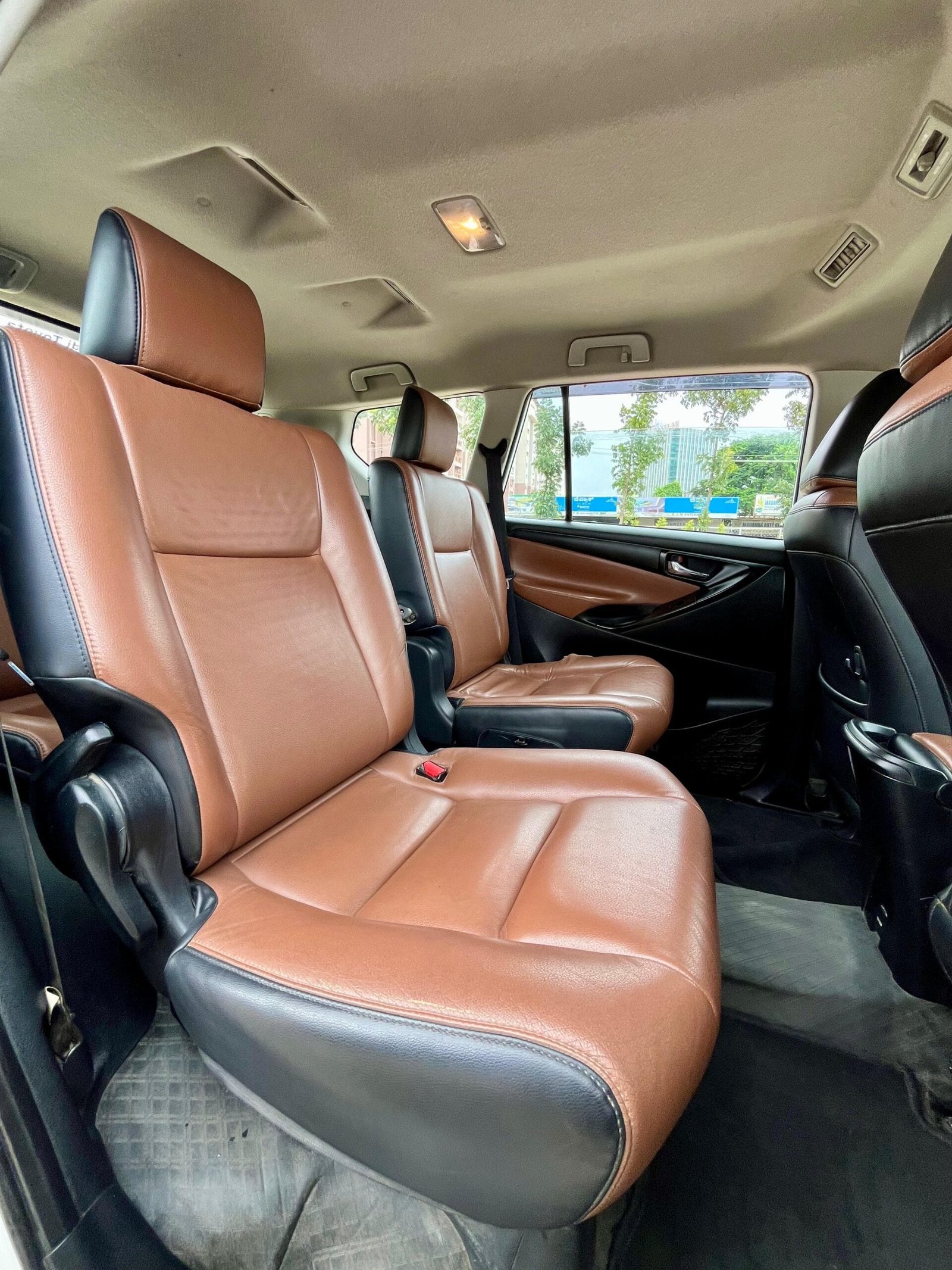 Toyota Innova Crysta 2.4 G Automatic 2021 for Sale