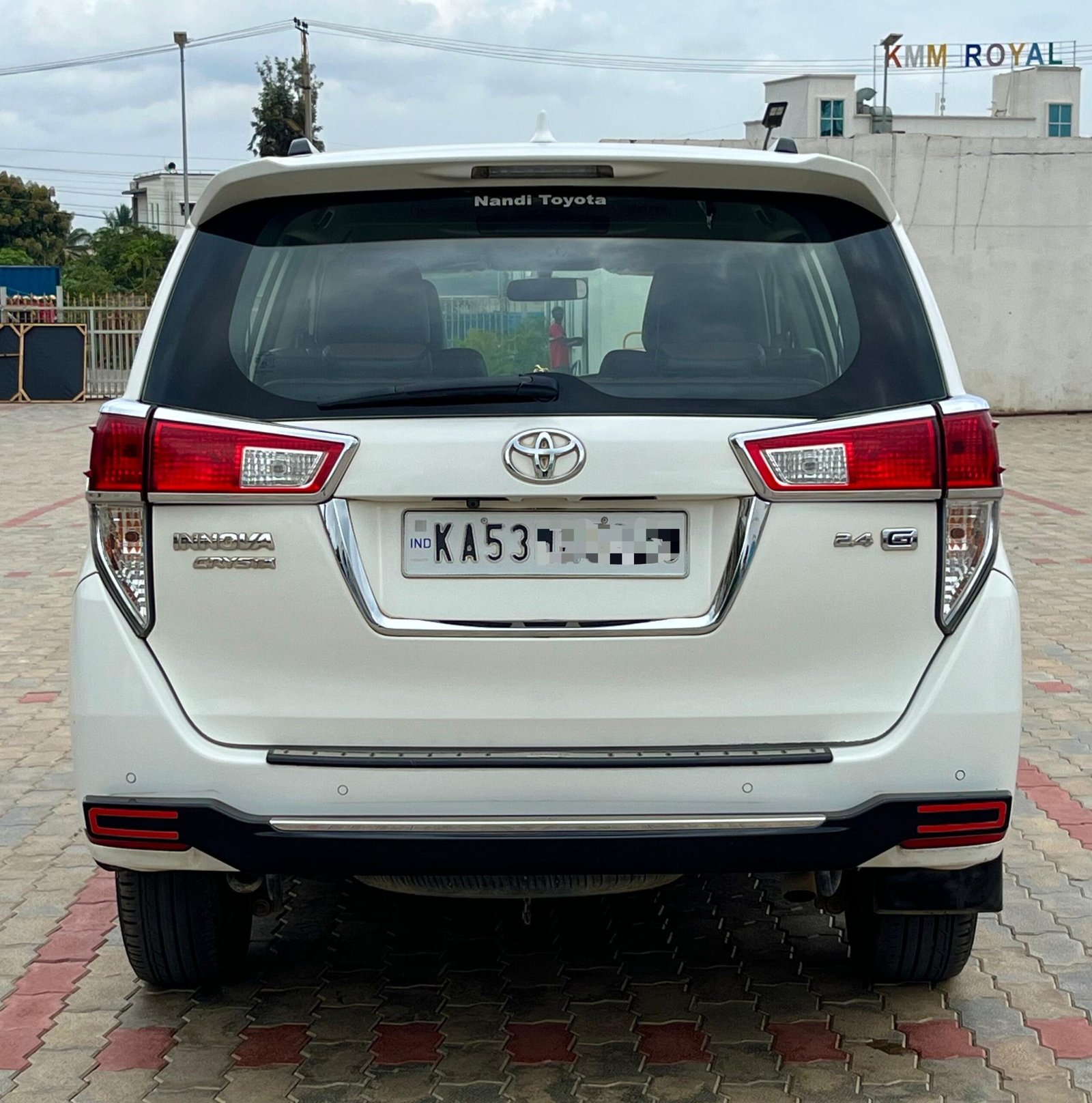 Toyota Innova Crysta 2.4 G Automatic 2021 for Sale
