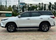 Toyota Fortuner Legender AT 2024 – Premium