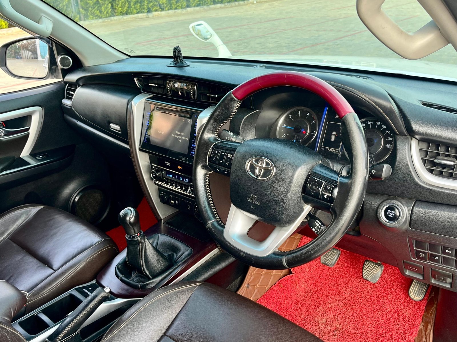 Toyota Fortuner Sigma