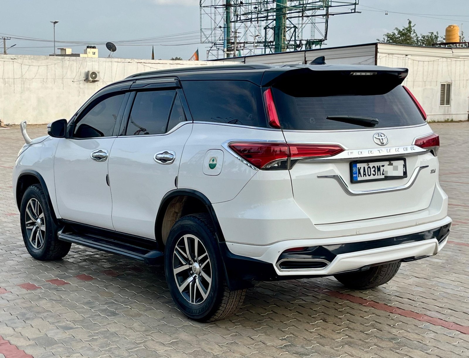 Toyota Fortuner Sigma 4 4×4 2017 – A Powerful SUV