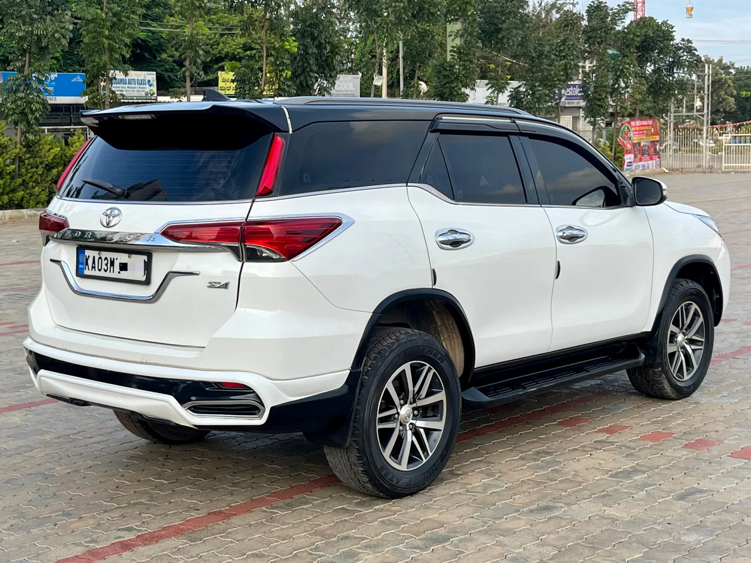 Toyota Fortuner Sigma 4 4×4 2017 – A Powerful SUV