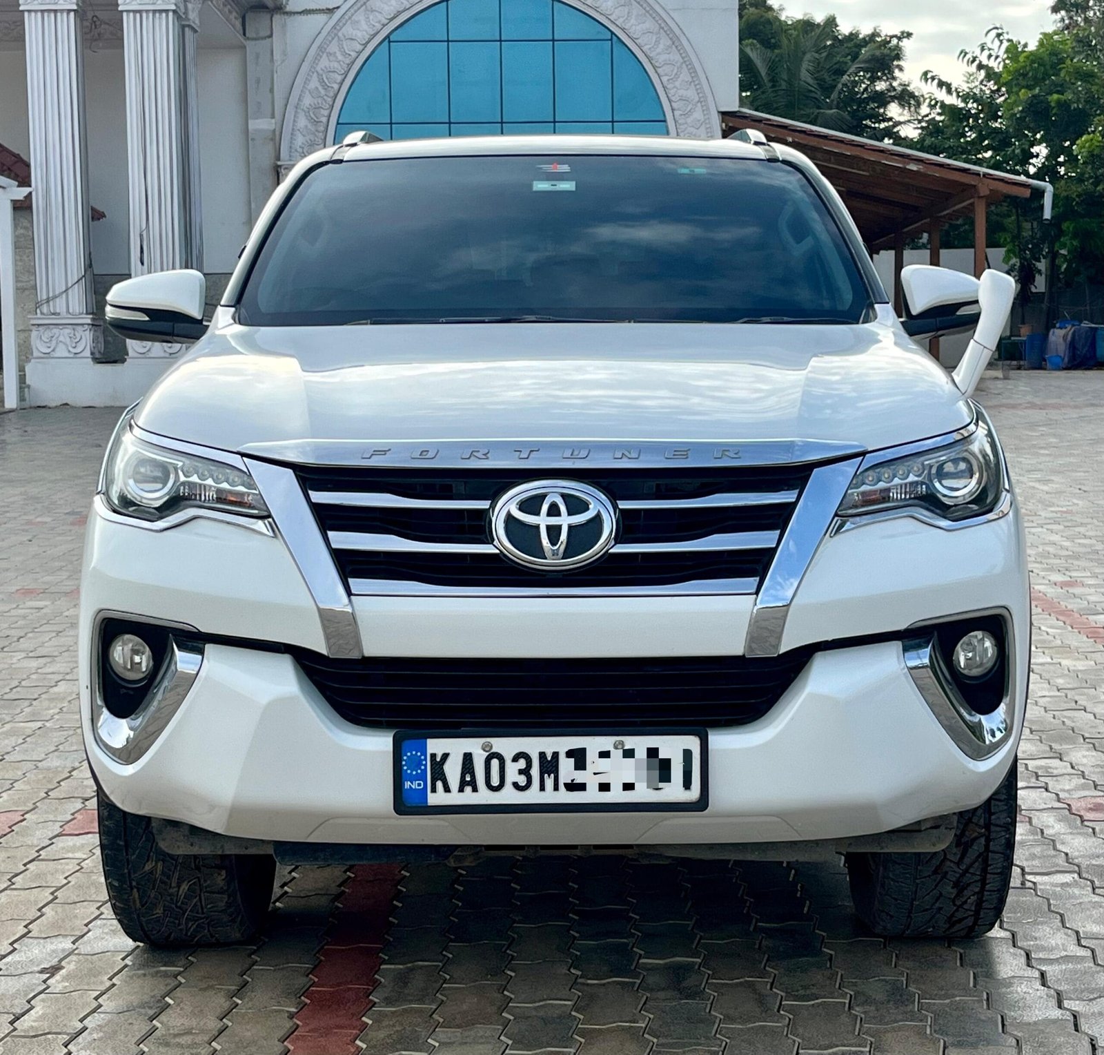 Toyota Fortuner Sigma 4 4×4 2017 – A Powerful SUV