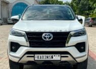 Toyota Fortuner MT