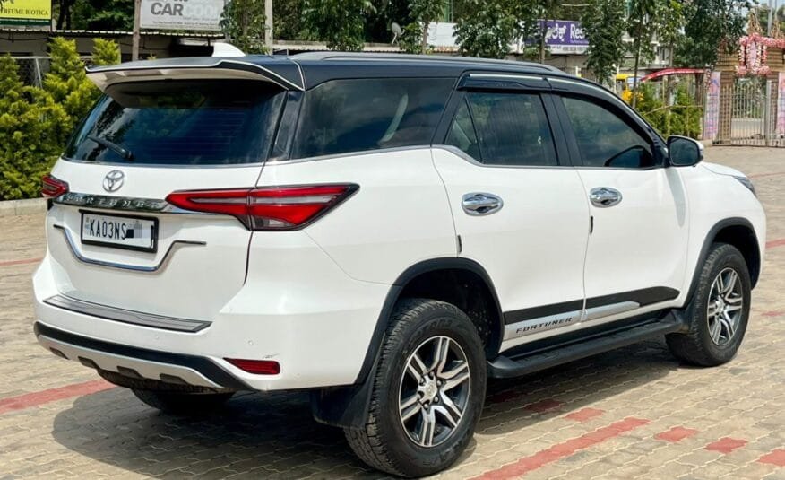 Toyota Fortuner MT 4×2 – A Symbol of Power