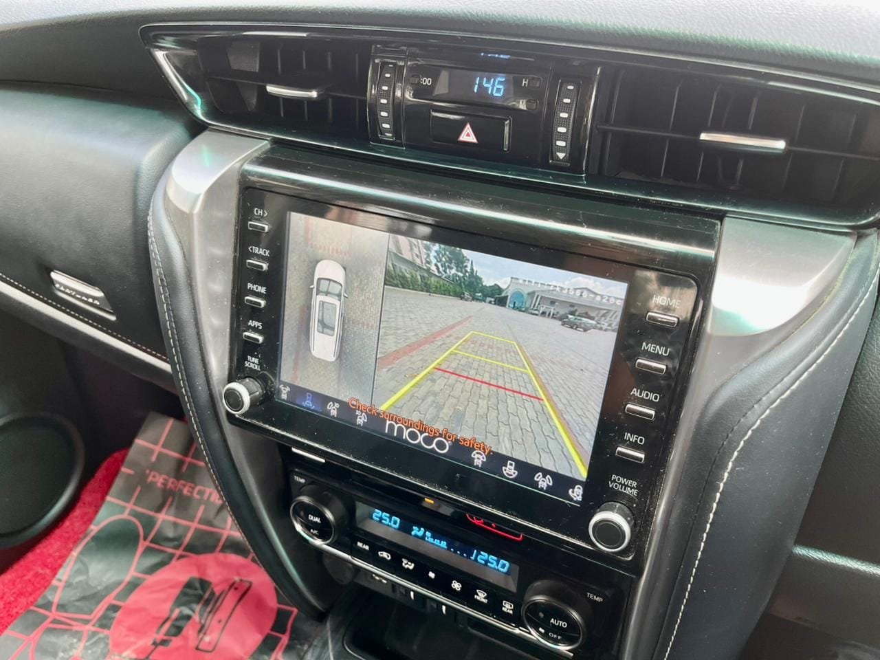 Toyota Fortuner MT 4×2 – A Symbol of Power