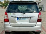 Toyota Innova 2.5 V 2012 Diesel
