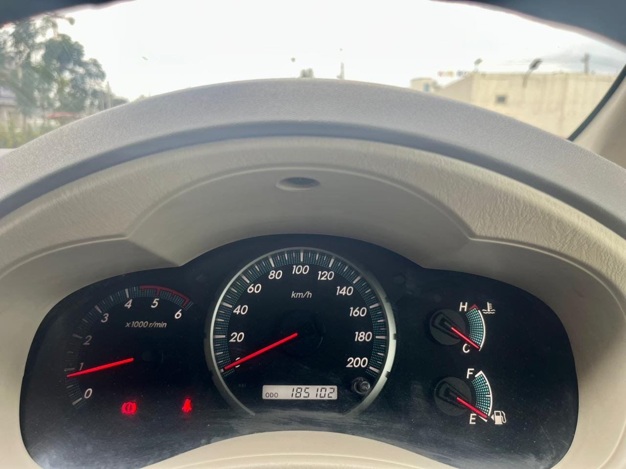 Toyota Innova 2.5 V 2012 Diesel