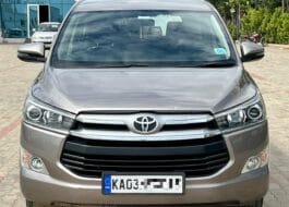 Toyota Innova Crysta 2.4 V