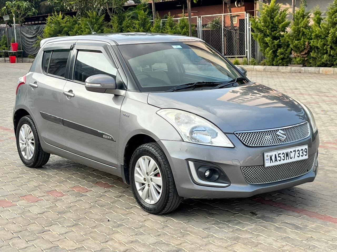 Maruti Suzuki Swift ZDI Diesel 2015