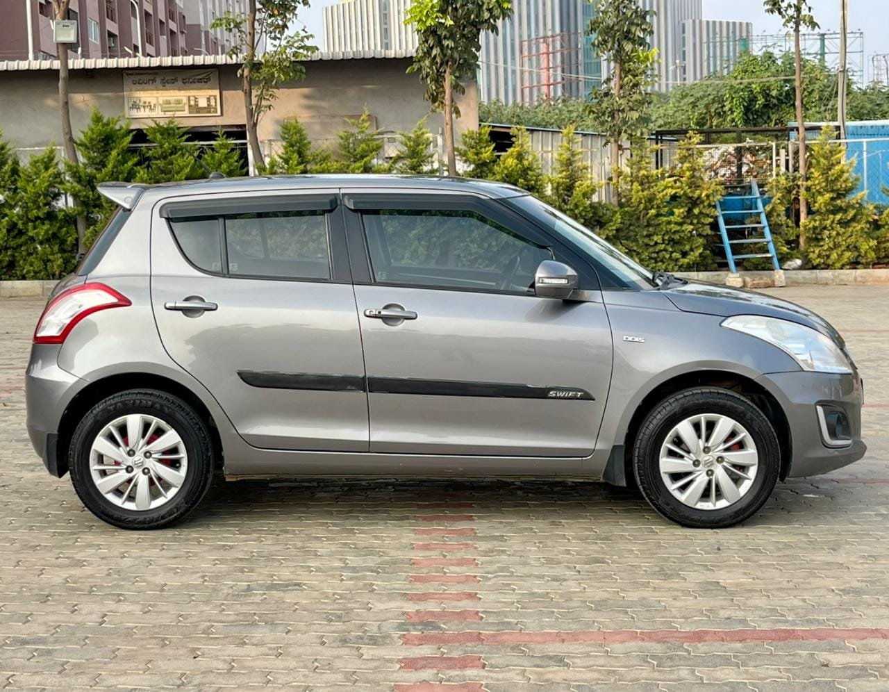 Maruti Suzuki Swift ZDI Diesel 2015