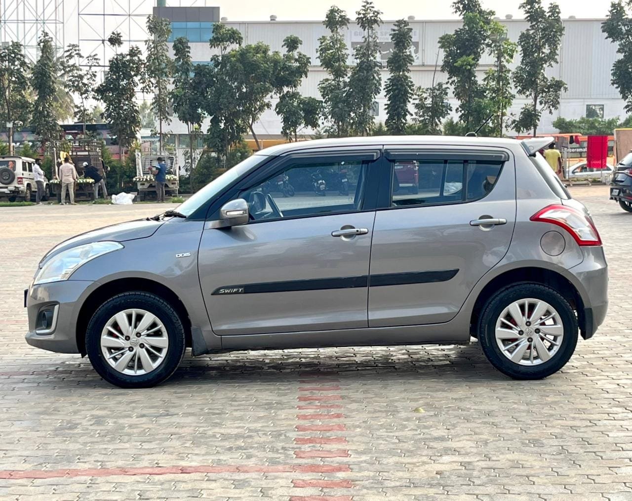 Maruti Suzuki Swift ZDI Diesel 2015