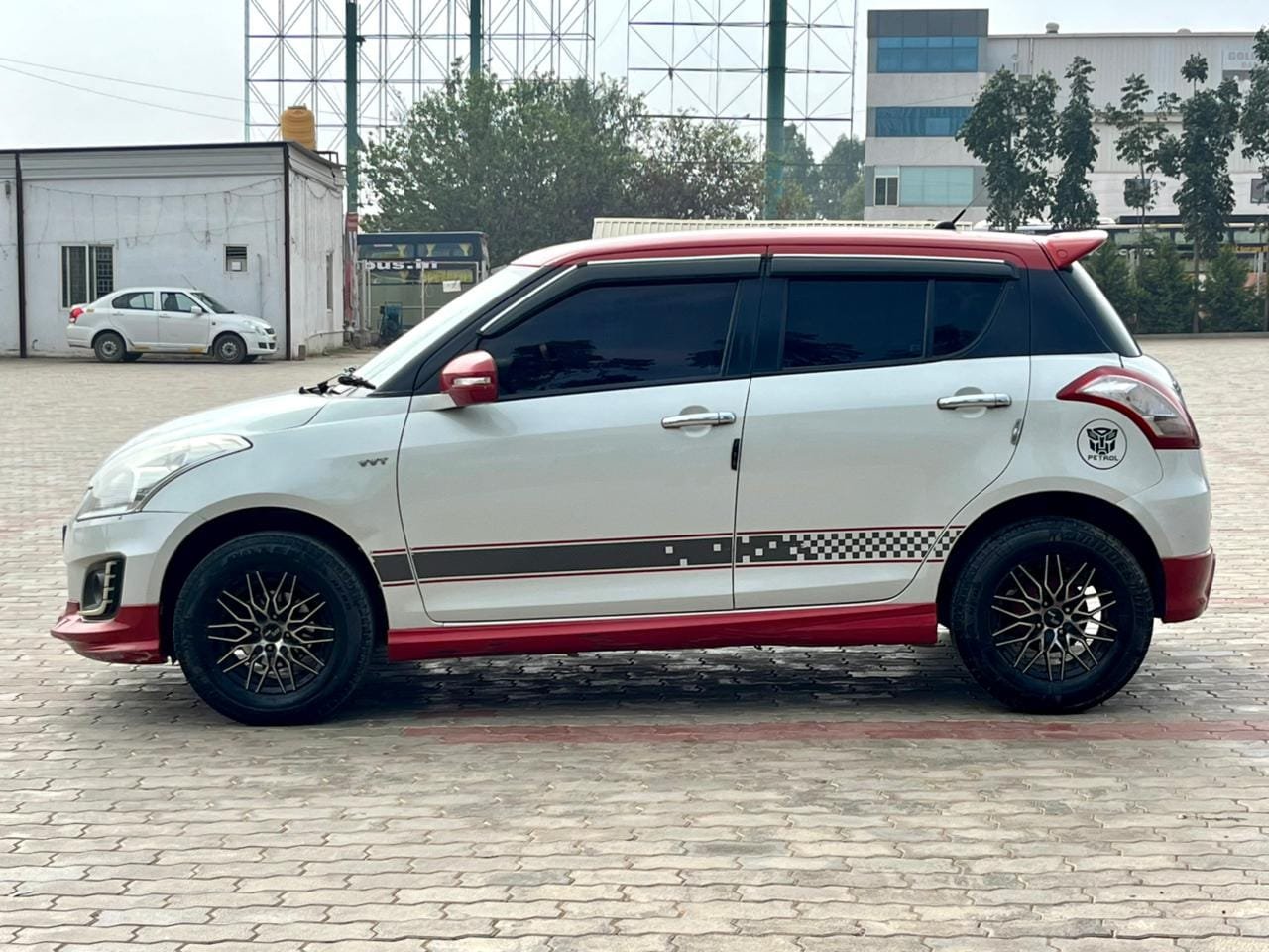 Maruti Suzuki New Swift VXI