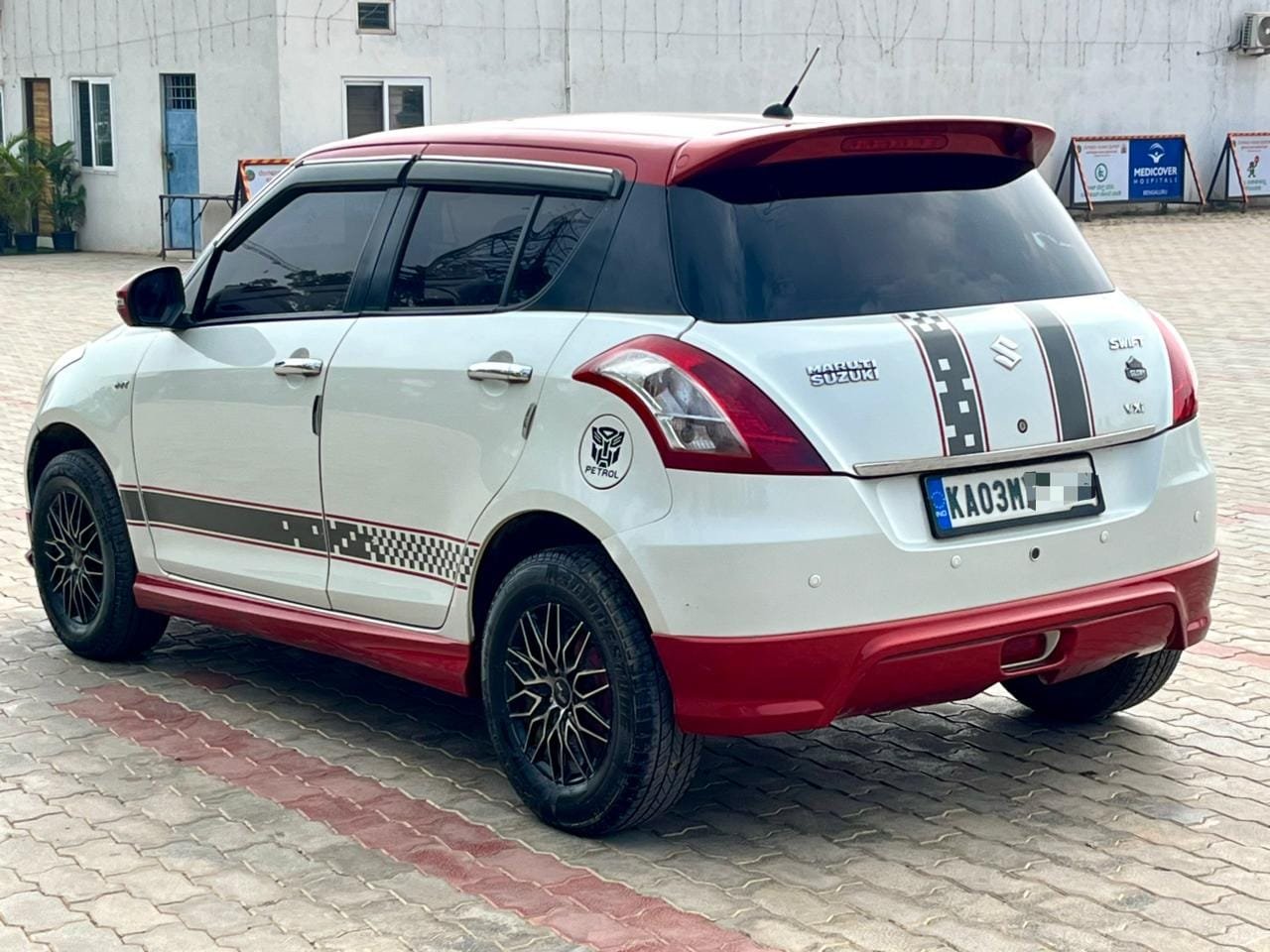 Maruti Suzuki New Swift VXI Glory Edition 2016