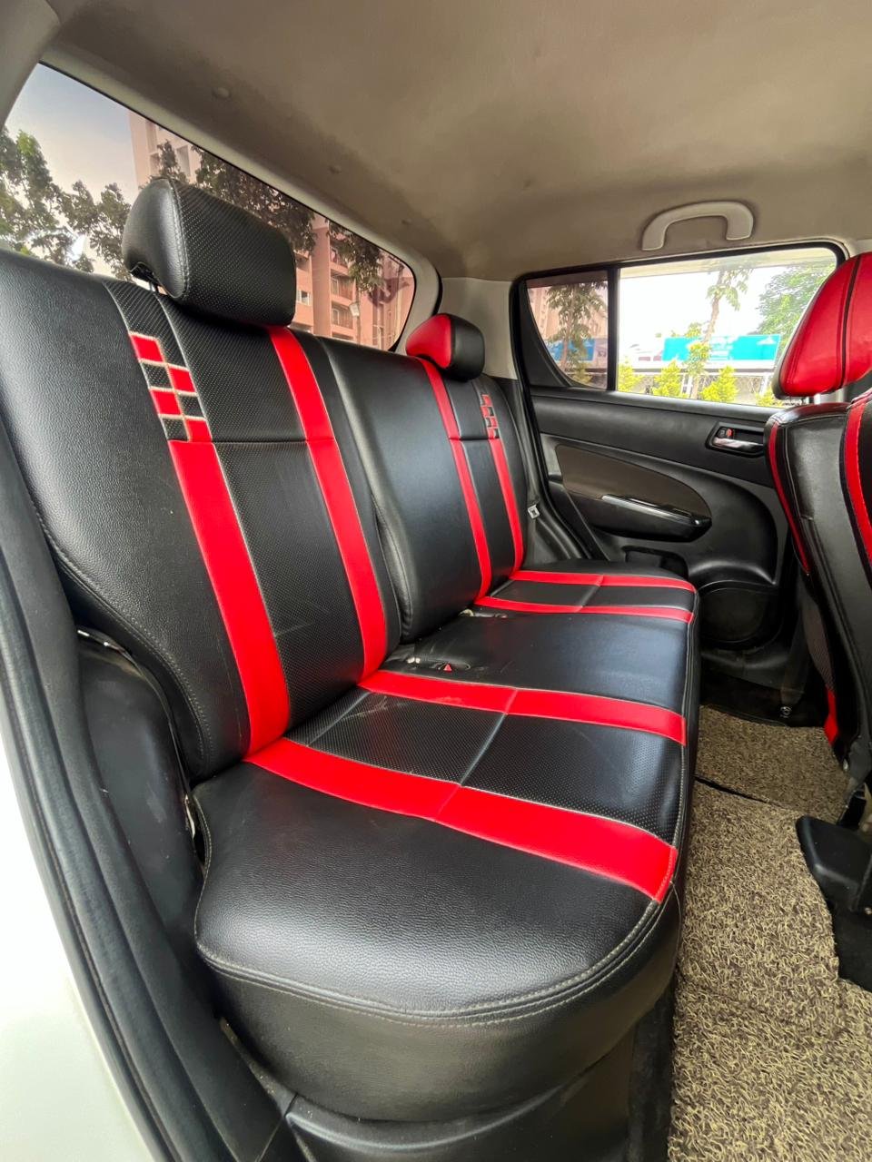 Maruti Suzuki New Swift VXI Glory Edition 2016