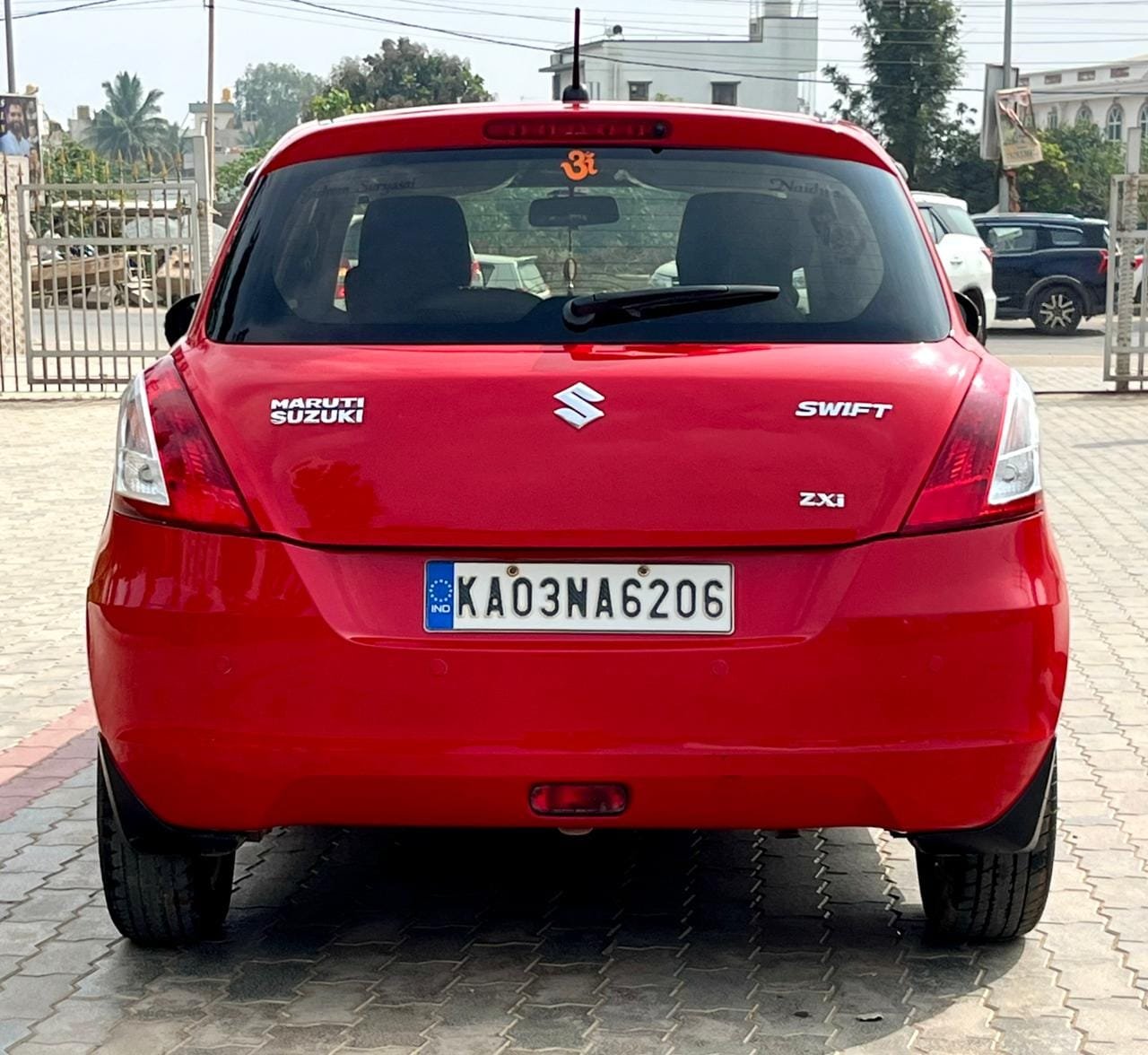 Maruti Suzuki Swift ZXI 2017 – Excellent Condition