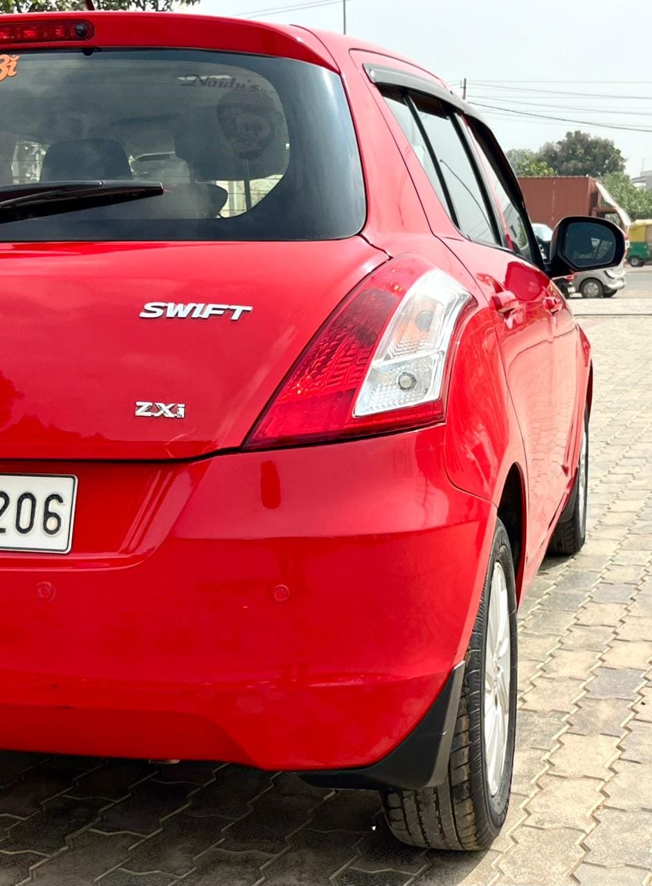 Maruti Suzuki Swift ZXI 2017 – Excellent Condition