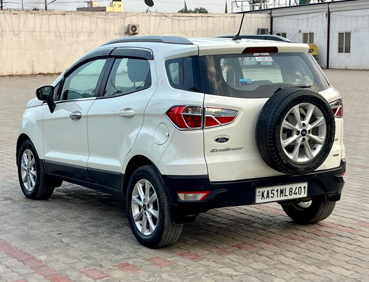 Ford Ecosport 1.5 Diesel Titanium MT – Best Used Car