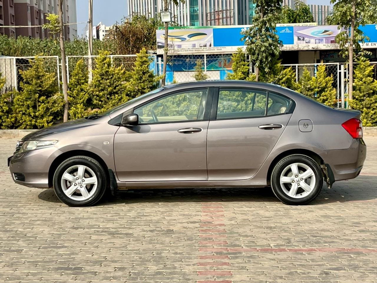 Honda City 1.5 AT V